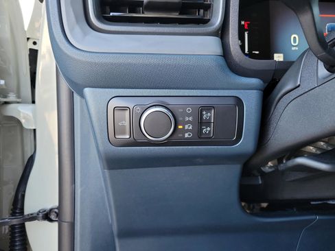 New 2025 Ford Maverick Lariat w/ Black Appearance Package image 11