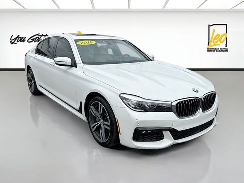 Used 2018 BMW 740i xDrive image 3