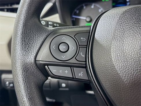 Certified 2024 Toyota Corolla LE image 13