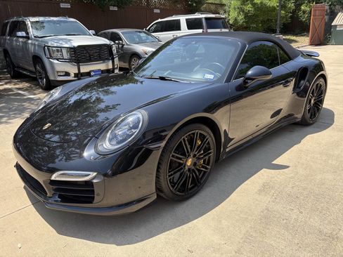 Used 2016 Porsche 911 Turbo S image 22