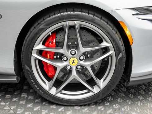 Certified 2024 Ferrari Roma image 42