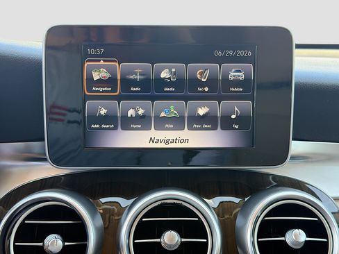 Used 2019 Mercedes-Benz GLC 300 image 30
