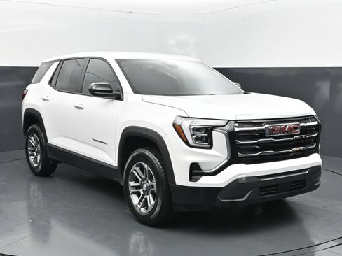 Used 2026 GMC Terrain Elevation FWD image 7