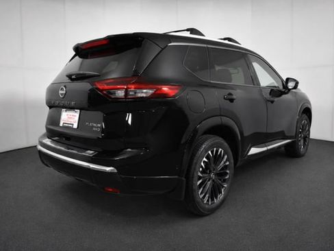 Used 2026 Nissan Rogue Platinum w/ Platinum Premium Package AWD/4WD image 4
