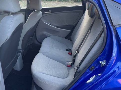 Used 2014 Hyundai Accent GLS FWD image 10