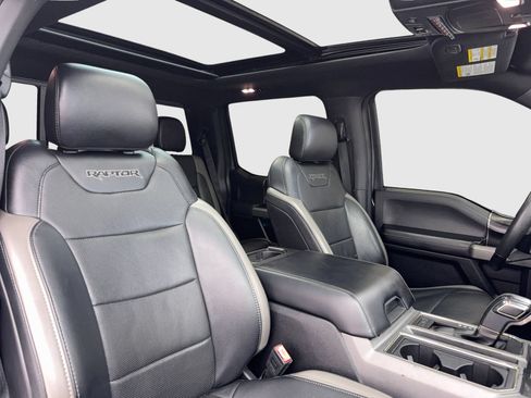 Used 2018 Ford F150 Raptor w/ Equipment Group 802A Luxury AWD/4WD image 42