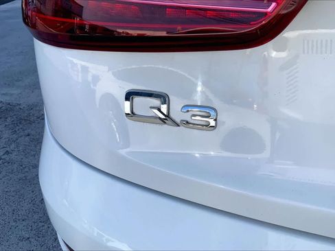 Used 2016 Audi Q3 2.0T Premium Plus w/ Technology Package image 8