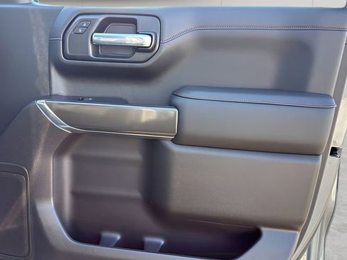 Used 2021 GMC Sierra 1500 AT4 AWD/4WD image 26