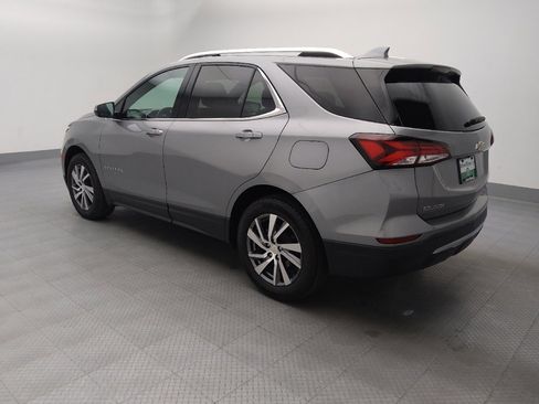 Used 2024 Chevrolet Equinox Premier AWD/4WD image 3