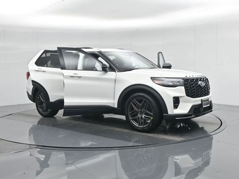 New 2026 Ford Explorer ST w/ Sun And Sound Package image 34