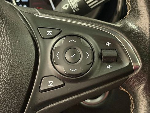 Used 2017 Buick Envision Premium image 40