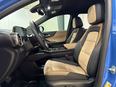 Used 2026 Chevrolet Equinox ACTIV w/ Convenience Package III FWD image 11