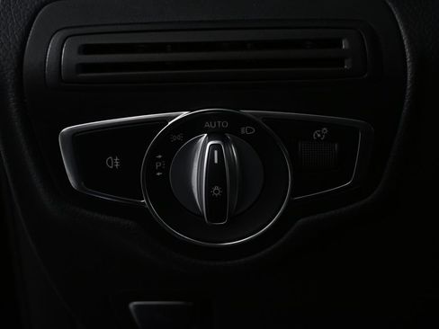 Certified 2022 Mercedes-Benz GLC 300 image 9