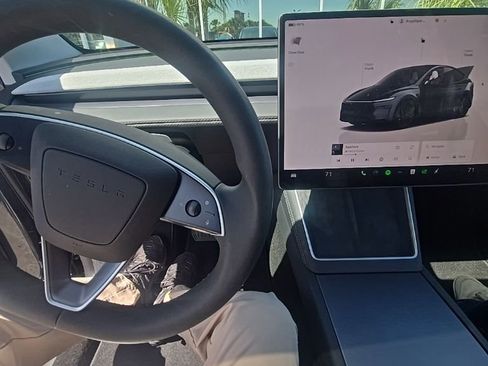 Used 2026 Tesla Model Y AWD image 2