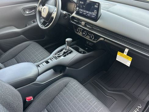 New 2026 Honda HR-V LX image 13