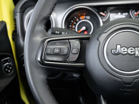 Used 2023 Jeep Wrangler Sport S image 22