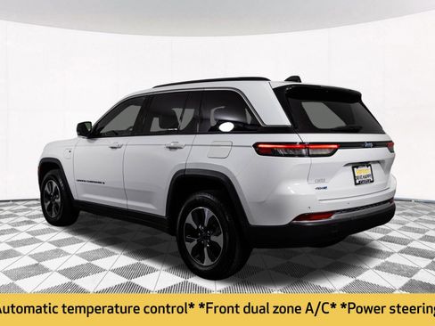 Used 2024 Jeep Grand Cherokee Limited 4xe image 15