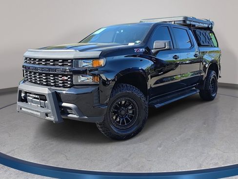 Used 2020 Chevrolet Silverado 1500 Custom Trail Boss w/ Custom Convenience Package AWD/4WD image 1