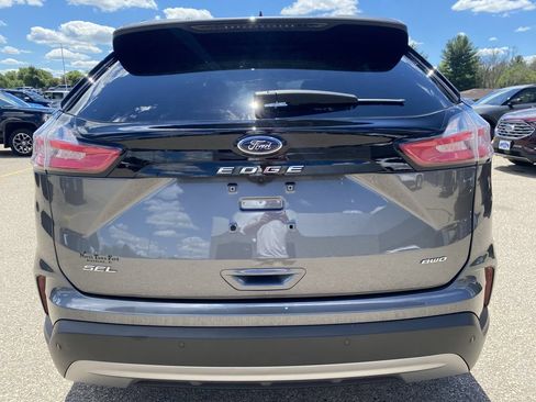 Used 2023 Ford Edge SEL w/ Convenience Package AWD/4WD image 7