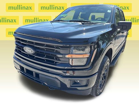 Used 2024 Ford F150 XLT w/ XLT Black Appearance Package AWD/4WD image 10