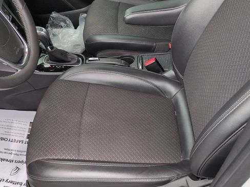 Used 2018 Buick Encore Preferred FWD image 11