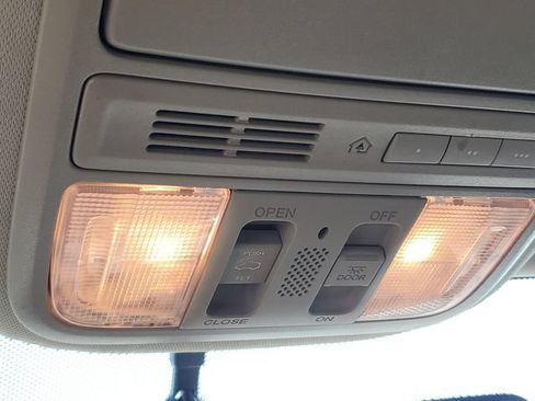 Used 2017 Honda Pilot EX-L image 22