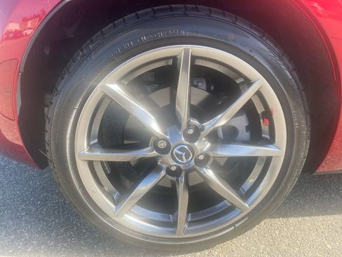 Used 2023 MAZDA MX-5 Miata Grand Touring w/ Weather Package RWD image 25