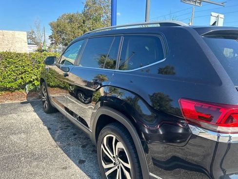 Used 2022 Volkswagen Atlas SEL AWD/4WD image 3