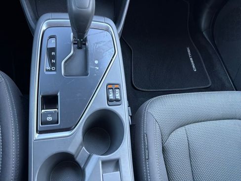 Used 2024 Subaru Crosstrek 2.0i Premium image 35