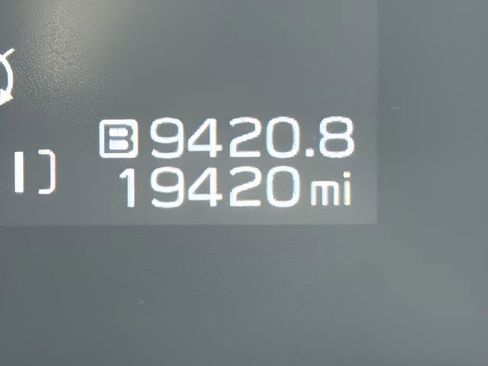 Used 2024 Subaru Crosstrek 2.0i Premium AWD/4WD image 7