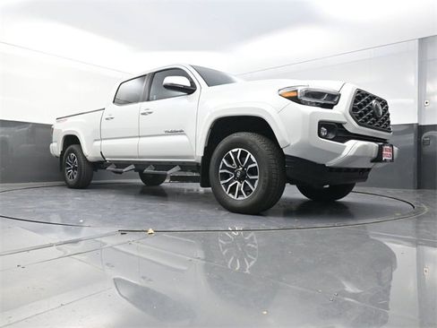 Used 2023 Toyota Tacoma TRD Sport image 27