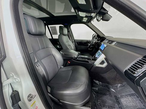 Used 2022 Land Rover Range Rover P525 Westminster Edition image 27