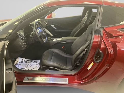 Used 2017 Chevrolet Corvette Stingray Coupe w/ Battery Protection Package RWD image 15