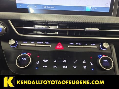 Used 2024 Hyundai Sonata Limited FWD image 17