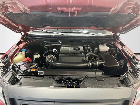 Used 2022 Nissan Frontier PRO-4X w/ Pro-4X Premium Package image 31