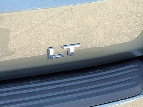 Certified 2023 Chevrolet Tahoe LT AWD/4WD image 32