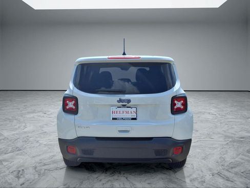 Used 2023 Jeep Renegade Latitude AWD/4WD image 6