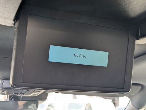 Used 2022 Honda Pilot Black Edition image 32