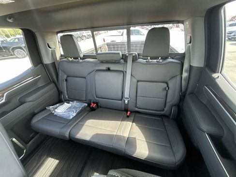 New 2026 GMC Sierra 1500 Elevation w/ Elevation Premium Package AWD/4WD image 26