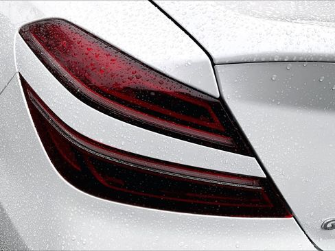 Used 2023 Genesis G70 2.0T image 53