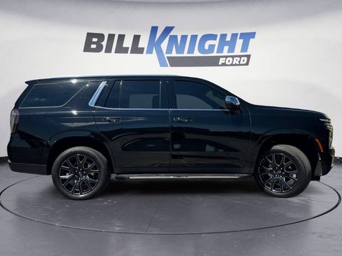 Used 2025 Chevrolet Tahoe Premier w/ Sun And Tow Package AWD/4WD image 6