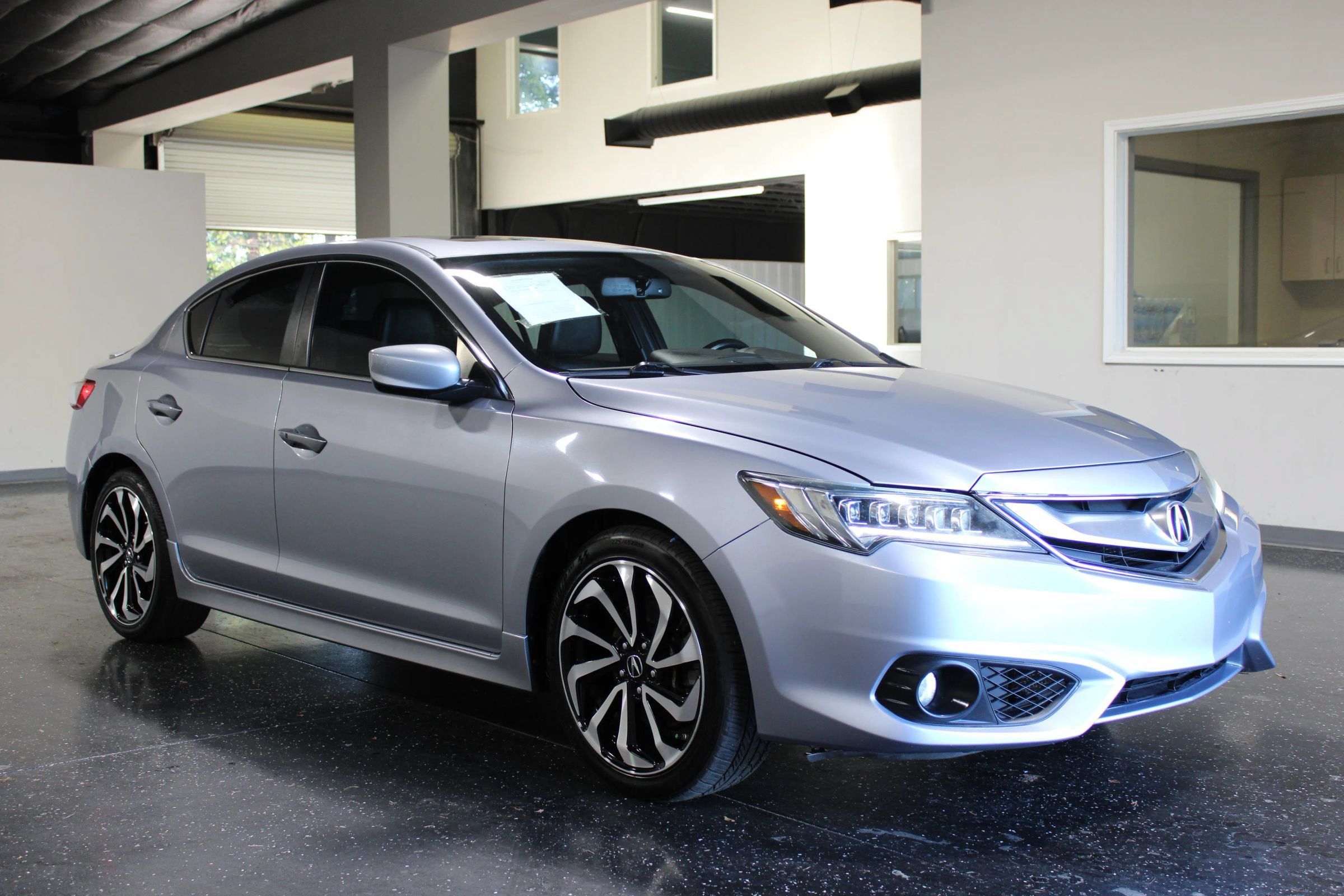 Used 2016 Acura ILX FWD image 1