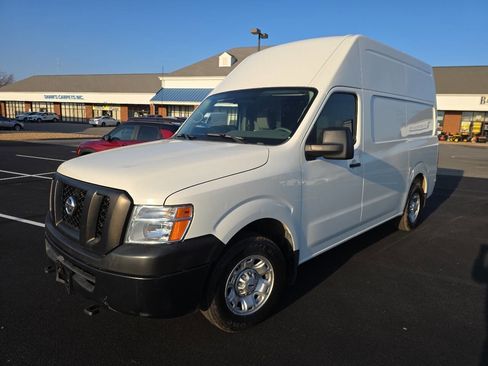 Used 2020 Nissan NV 2500 SV w/ Navigation Package image 47