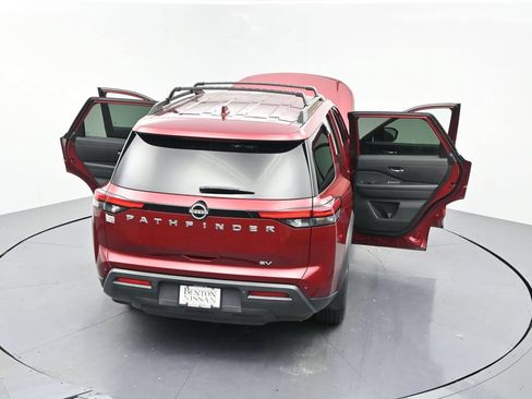 Used 2022 Nissan Pathfinder SV w/ SV Black Package FWD image 26