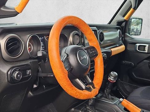 Used 2023 Jeep Wrangler Unlimited Sport AWD/4WD image 9