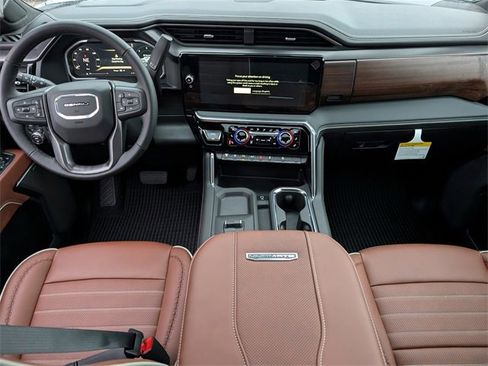New 2026 GMC Sierra 2500 Denali Ultimate image 8