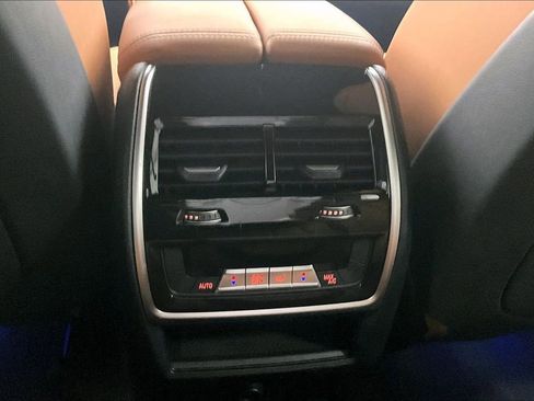 Used 2023 BMW X5 xDrive40i w/ Parking Assistance Package image 24