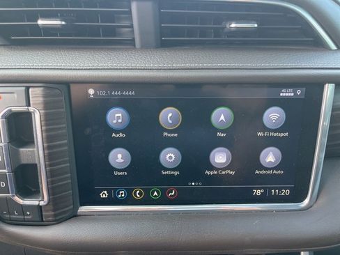 Used 2021 GMC Yukon XL Denali w/ Denali Premium Package image 33