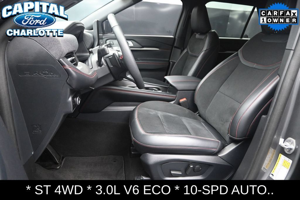 Used 2025 Ford Explorer ST AWD/4WD image 10