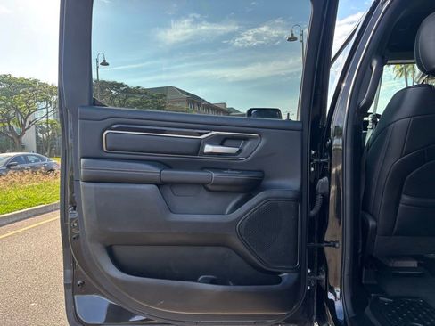 Used 2021 RAM 1500 Rebel AWD/4WD image 16